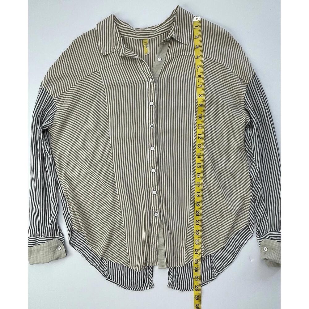 Free People Women’s Cape Town Striped Lightweight Button Front Shirt Size Small - Picture 7 of 10
